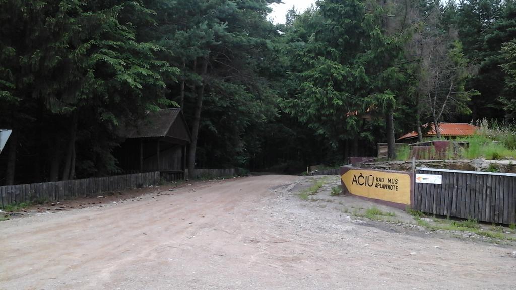 Kryzbarkas Guest House Deguciai  ภายนอก รูปภาพ